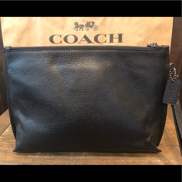 NWT Authentic Coach Carryall Pouch - Picture 5 of 6